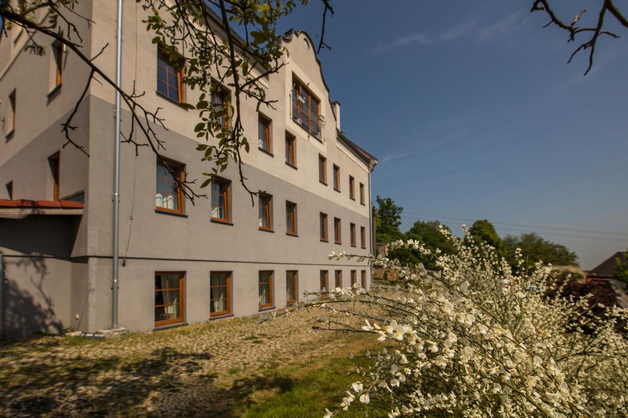Monte Cuma Uroczysko Pod Zamkiem Grodziec Lejlighed Zagrodno Eksteriør billede