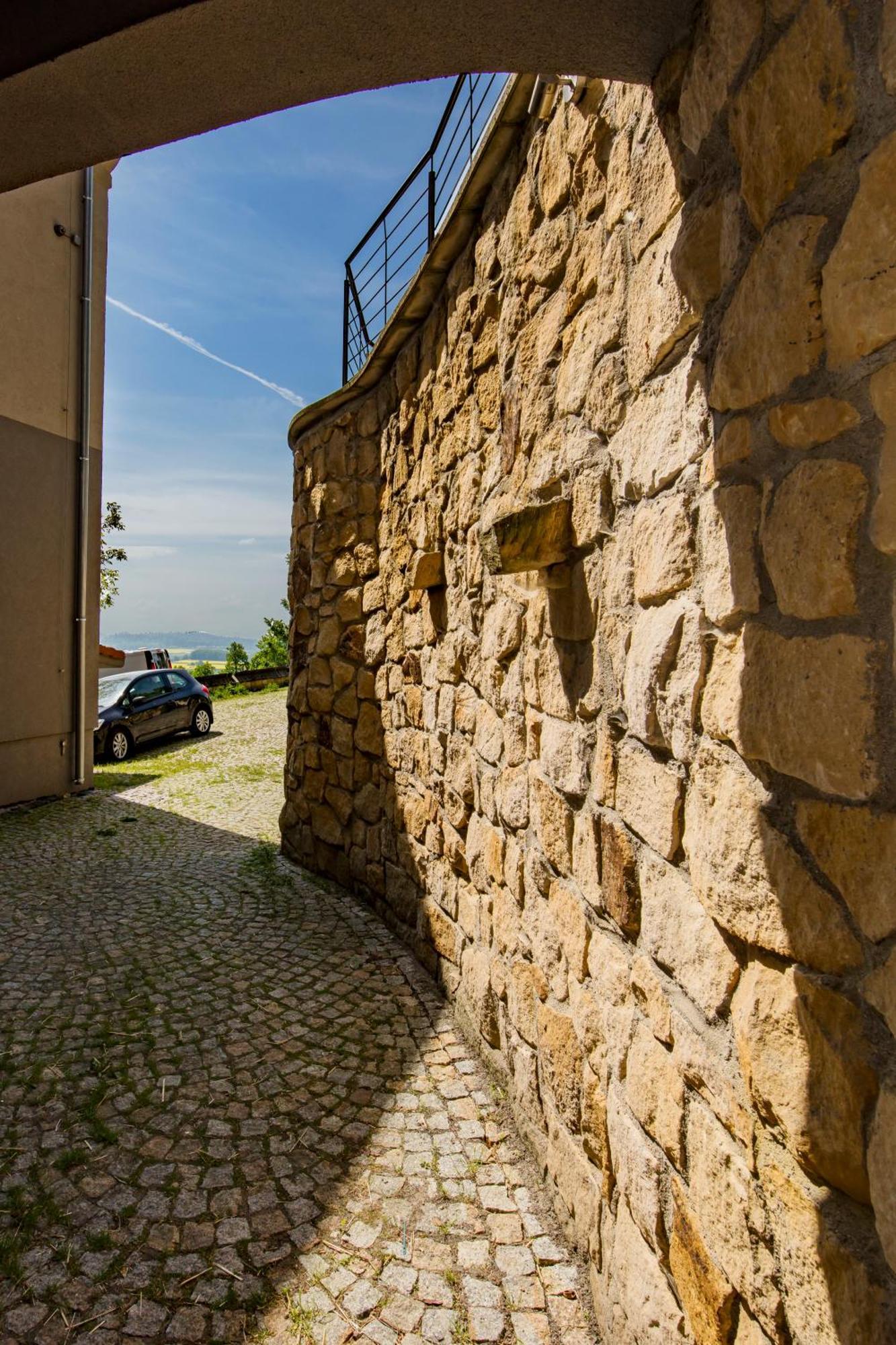 Monte Cuma Uroczysko Pod Zamkiem Grodziec Lejlighed Zagrodno Eksteriør billede